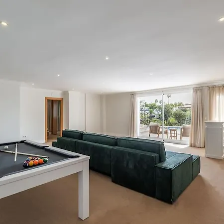 Villa Luxurious 7 Bed Frontline Golf In La Quinta